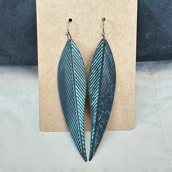 2/$20 Turquoise patina look on metal feather earrings Shepherd hook - Picture 1 of 8